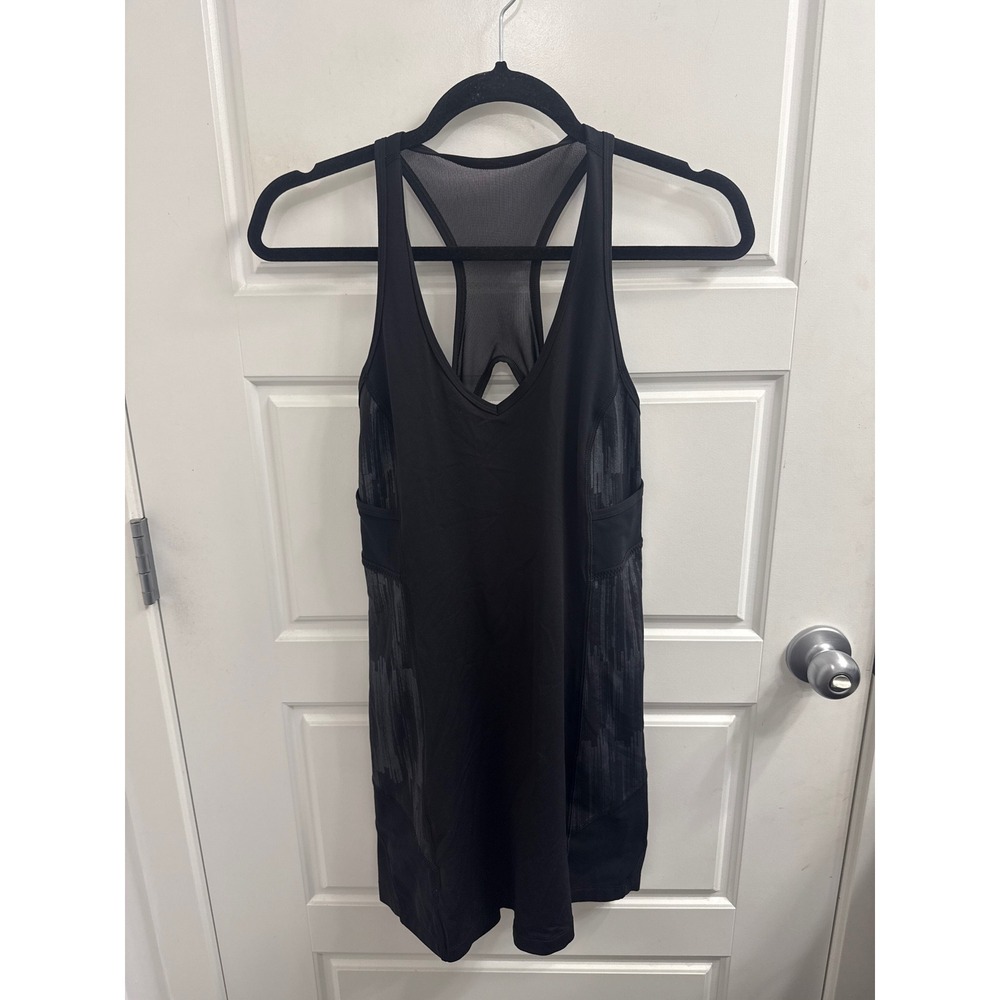 Lululemon Black Racerback Mesh Tank Top Grey Abstract Print Built In Bra‎ Medium